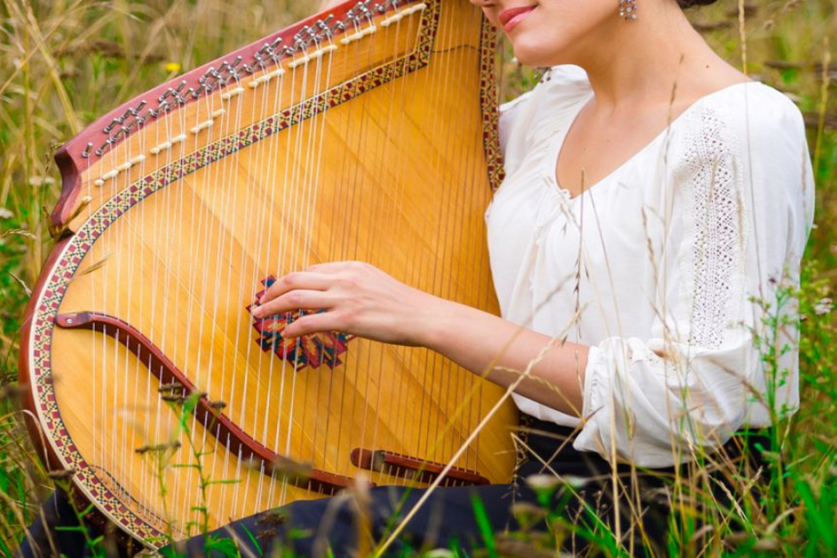 The Role of Handcrafted Musical Instruments in Ukrainian Culture
